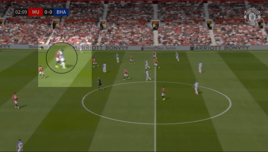 LISANDRO AND WELBECK CONTESTING FOR A GOAL-KICK